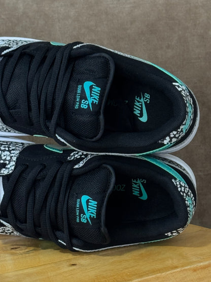 Nike SB Dunk Low “Atmos Elephant”