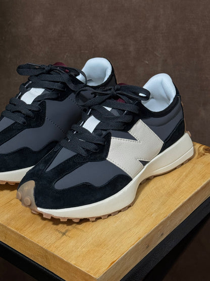 New Balance 327 “Black”