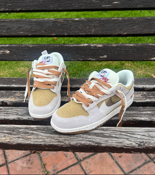 Nike SB Dunk Low “Milk Coffe”