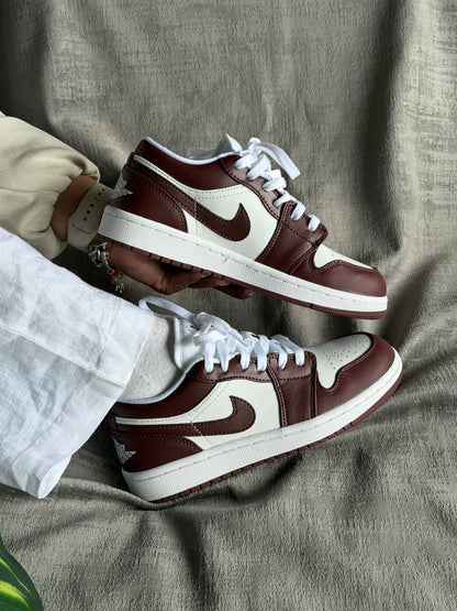 Nike Jordan 1 Low “Burgundy/White”