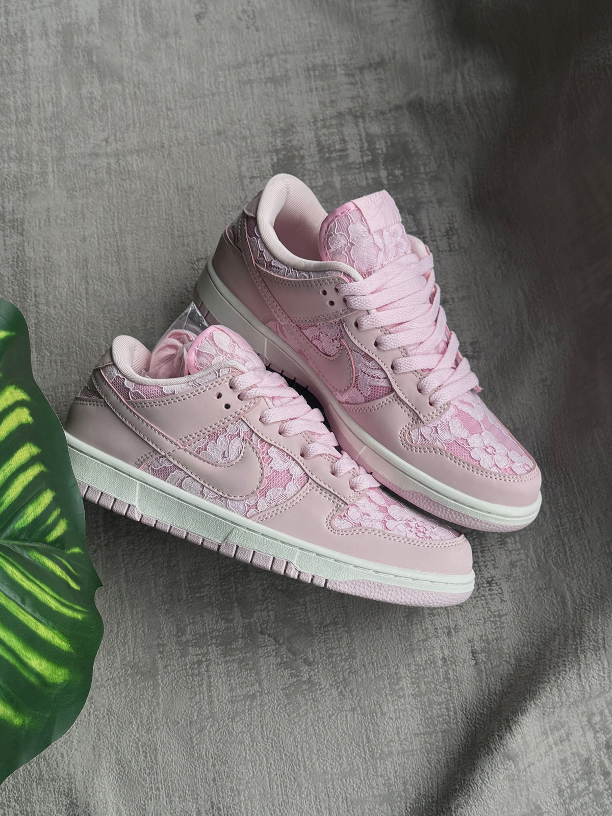 Nike SB Dunk Low “Lace Pack”