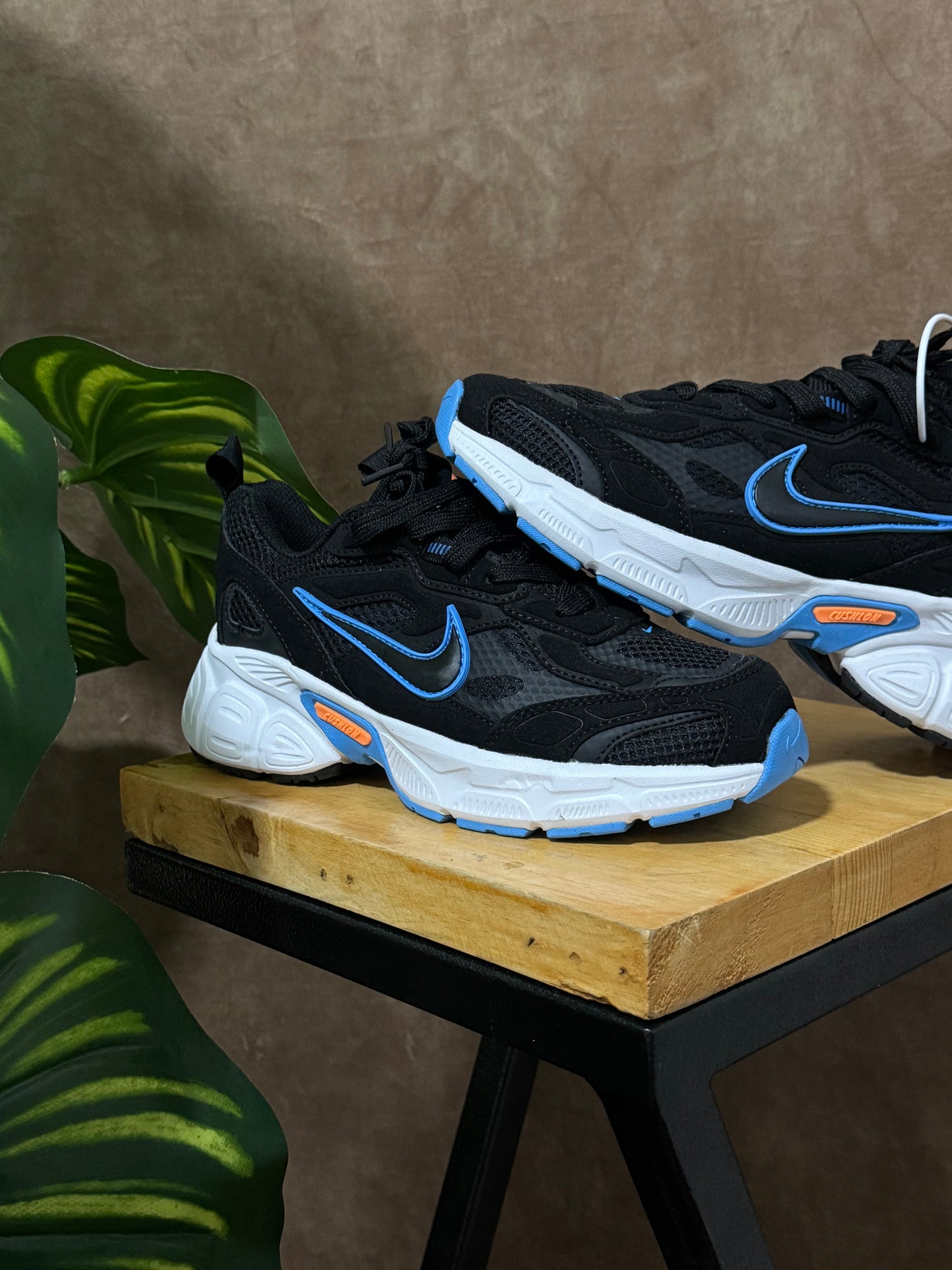 Nike V5K Run
