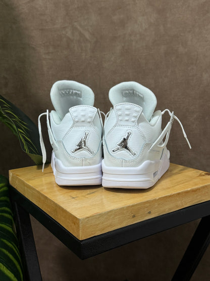 Air Jordan 4 Metallic Silver