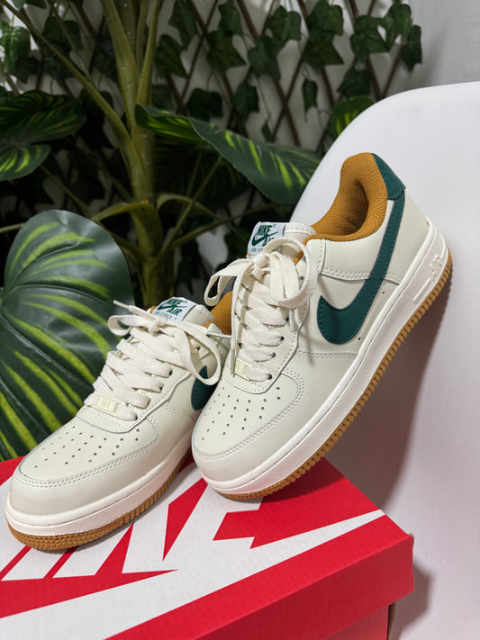 Nike Air Force One Cream