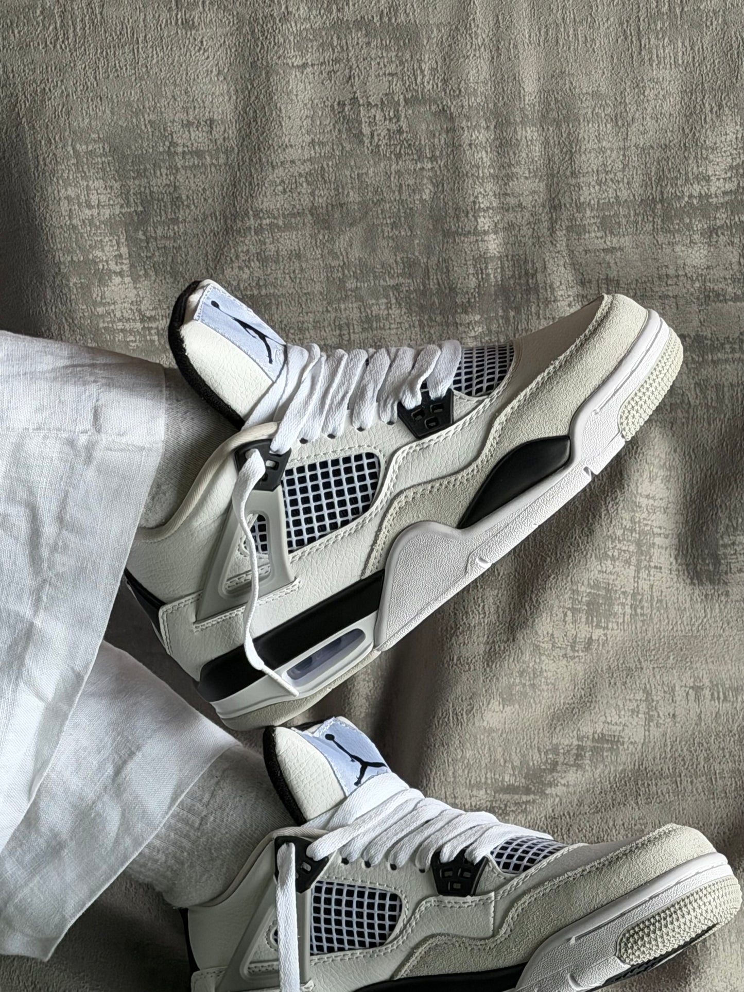 Air Jordan 4 “Military”