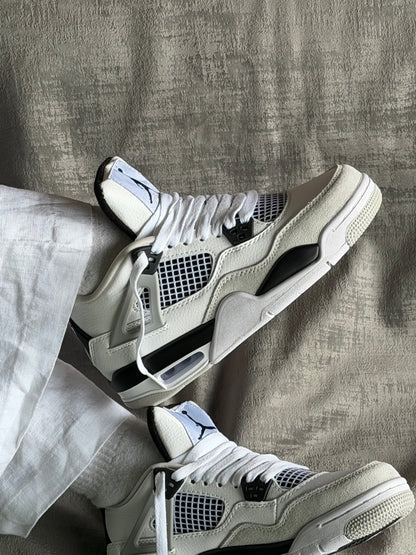 Air Jordan 4 “Military”