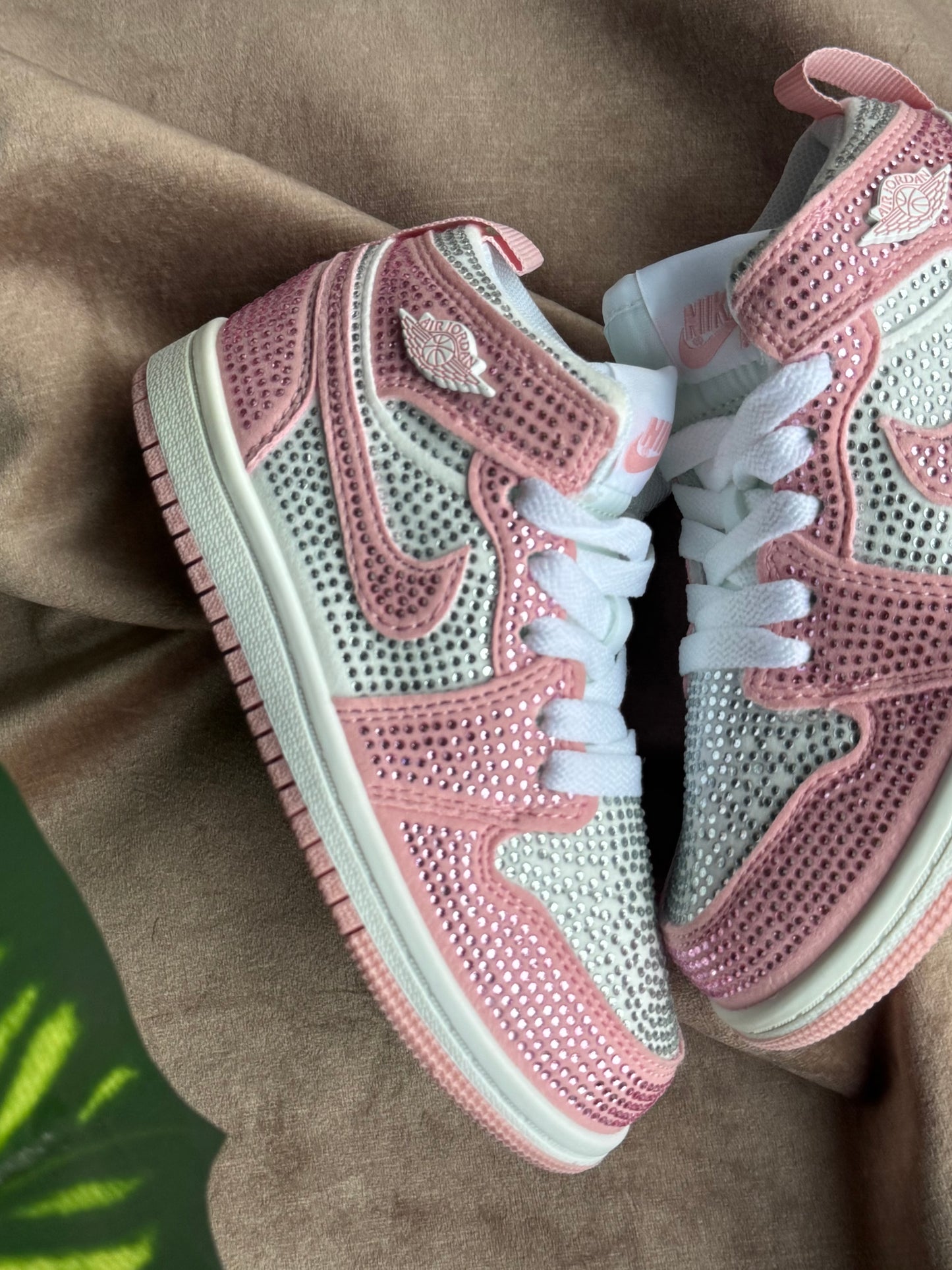 Air Jordan 1 “Swarovsky”