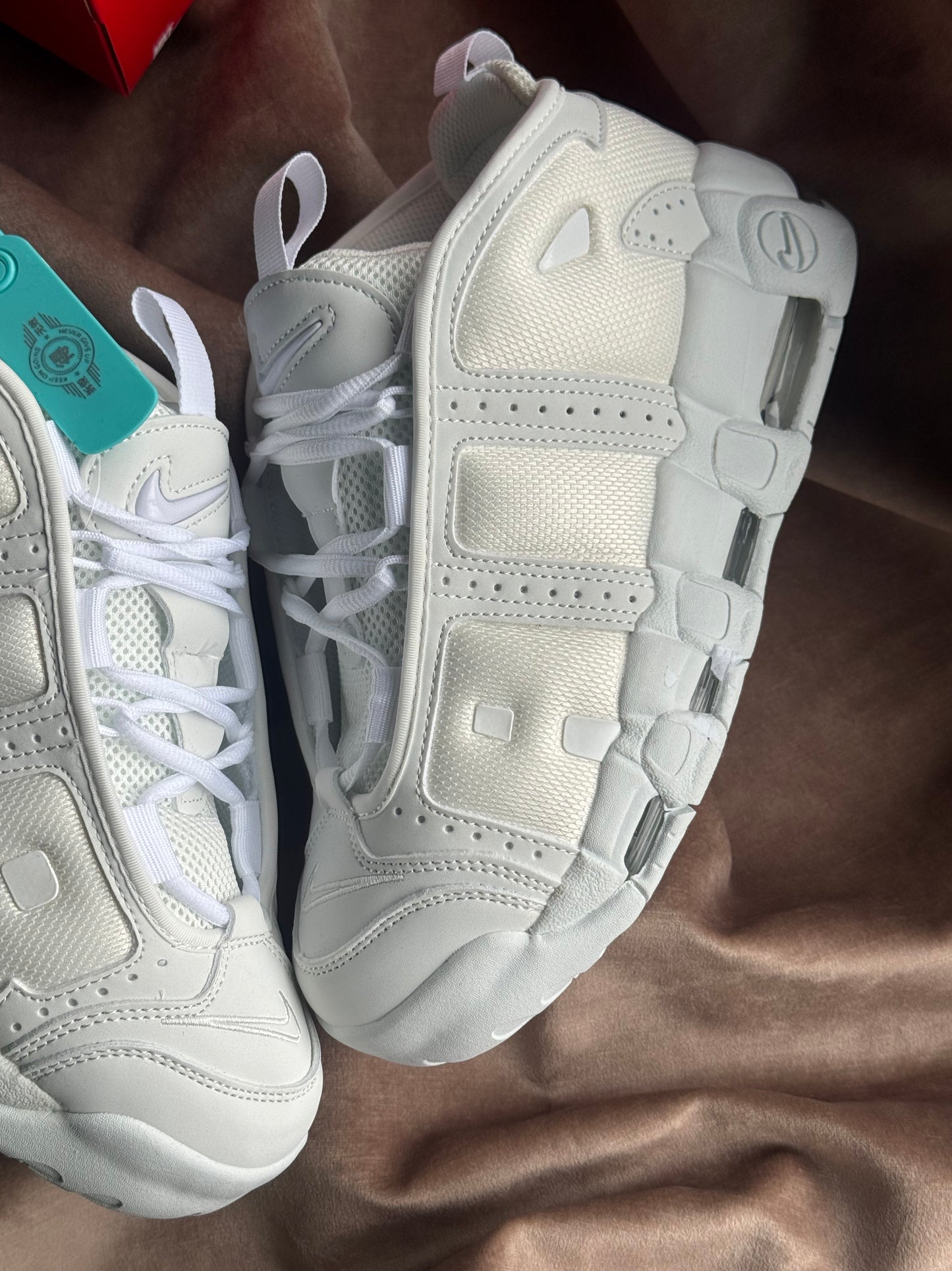 Nike Air More Uptempo Low