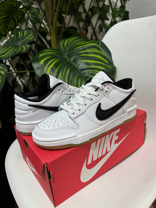 Nike SB Dunk Ambush Blanca/Negra