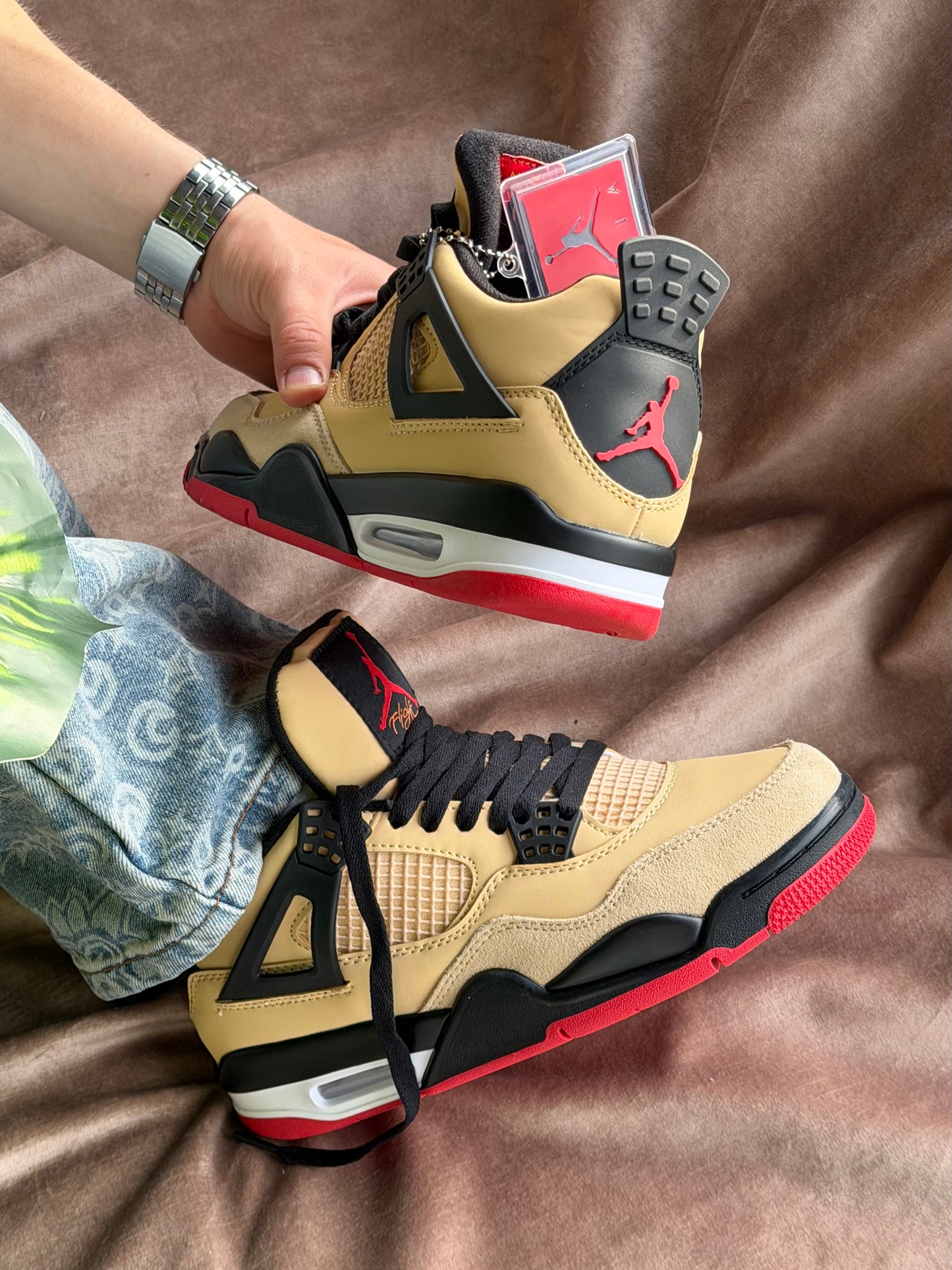 Air Jordan Retro 4 “Pizza”