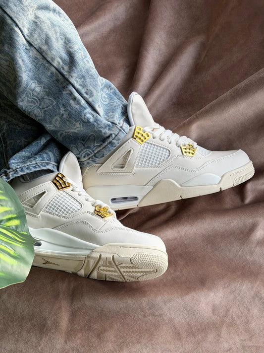 Air Jordan 4 “Metallic Gold”