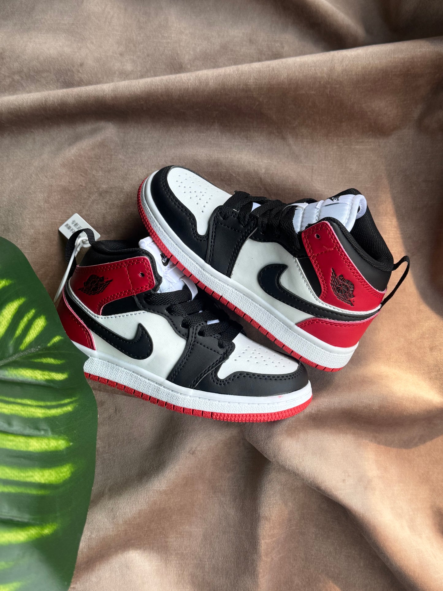 Air Jordan 1 High
