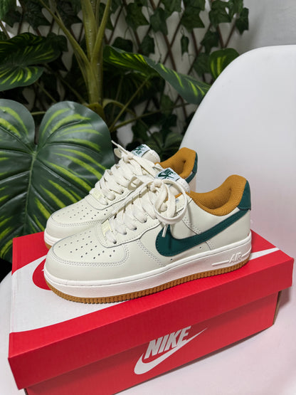 Nike Air Force One Cream