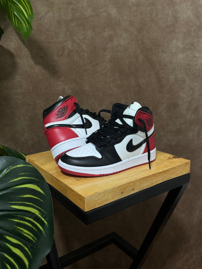 Air Jordan 1 High (Roja/Negra)