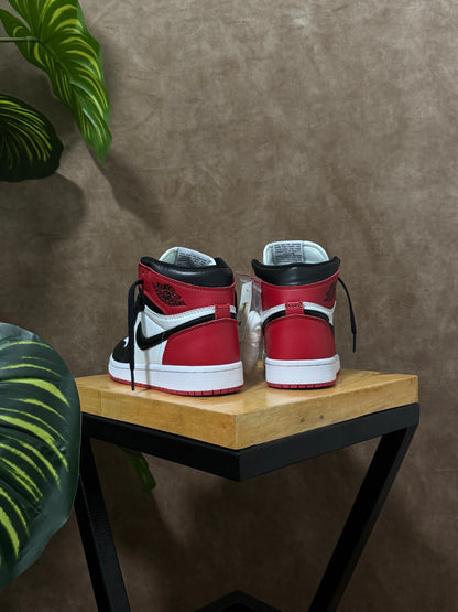 Air Jordan 1 High (Roja/Negra)