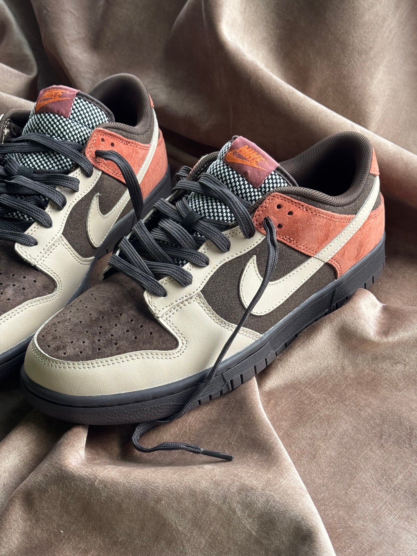 Nike SB Dunk Low “Red Panda”