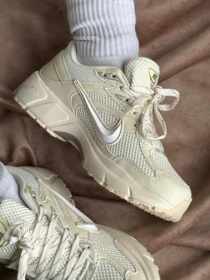 Nike Vomero 5