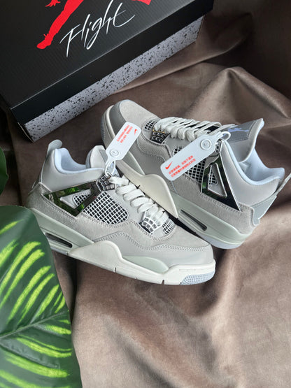 Air Jordan 4 “Frozen Moments”