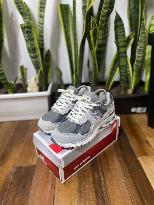 New Balance 2002R Protection Pack