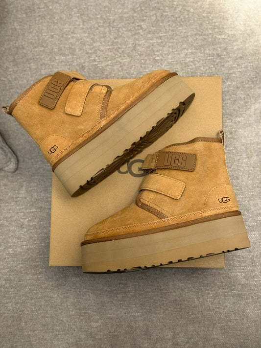 UGG