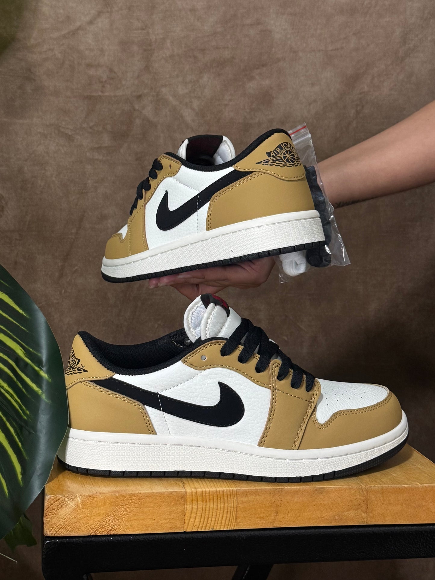 Air Jordan 1 Low “Rookie Of The Year”