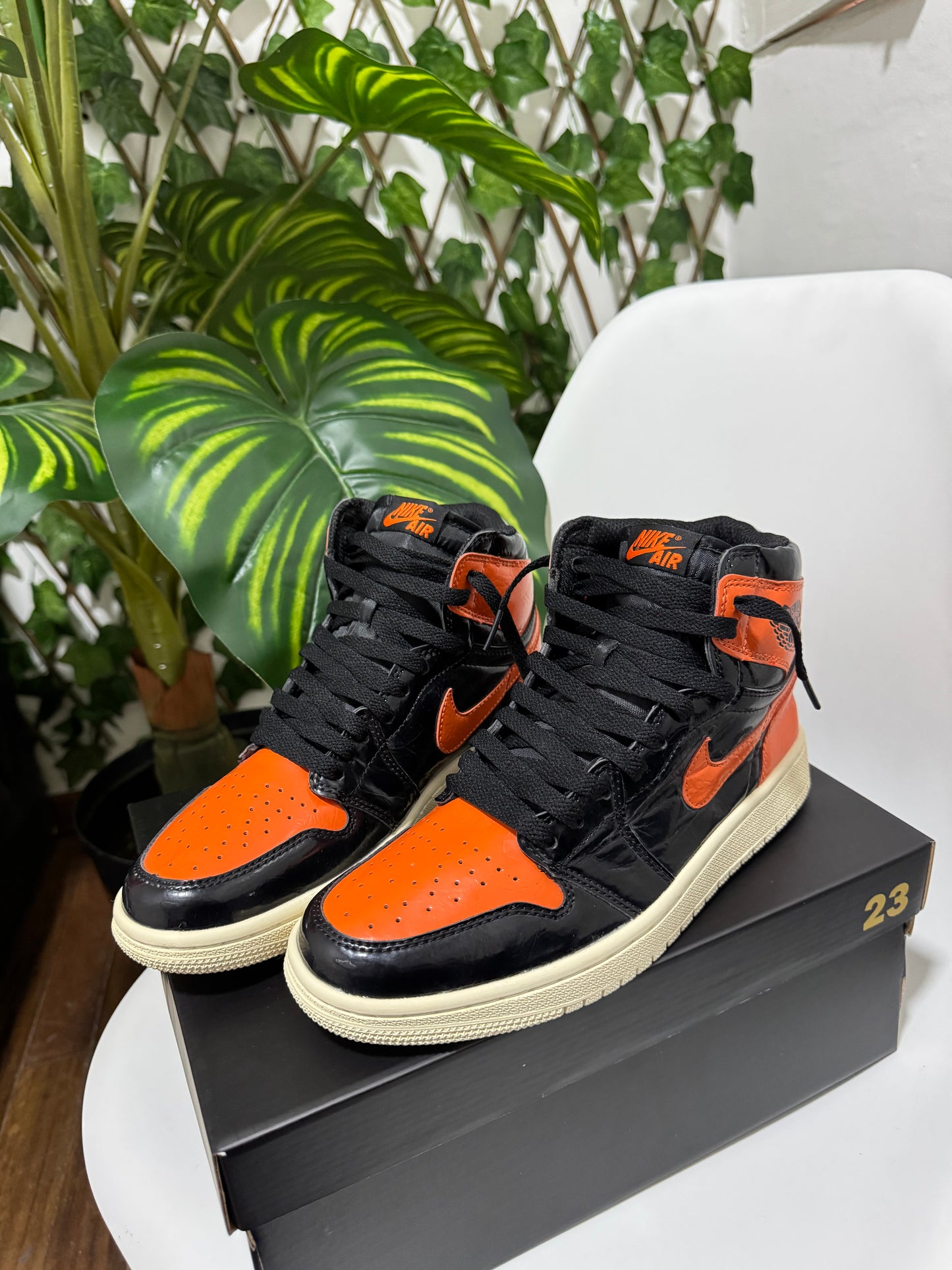 Air Jordan 1 High “Shattered Backboard 3.0”