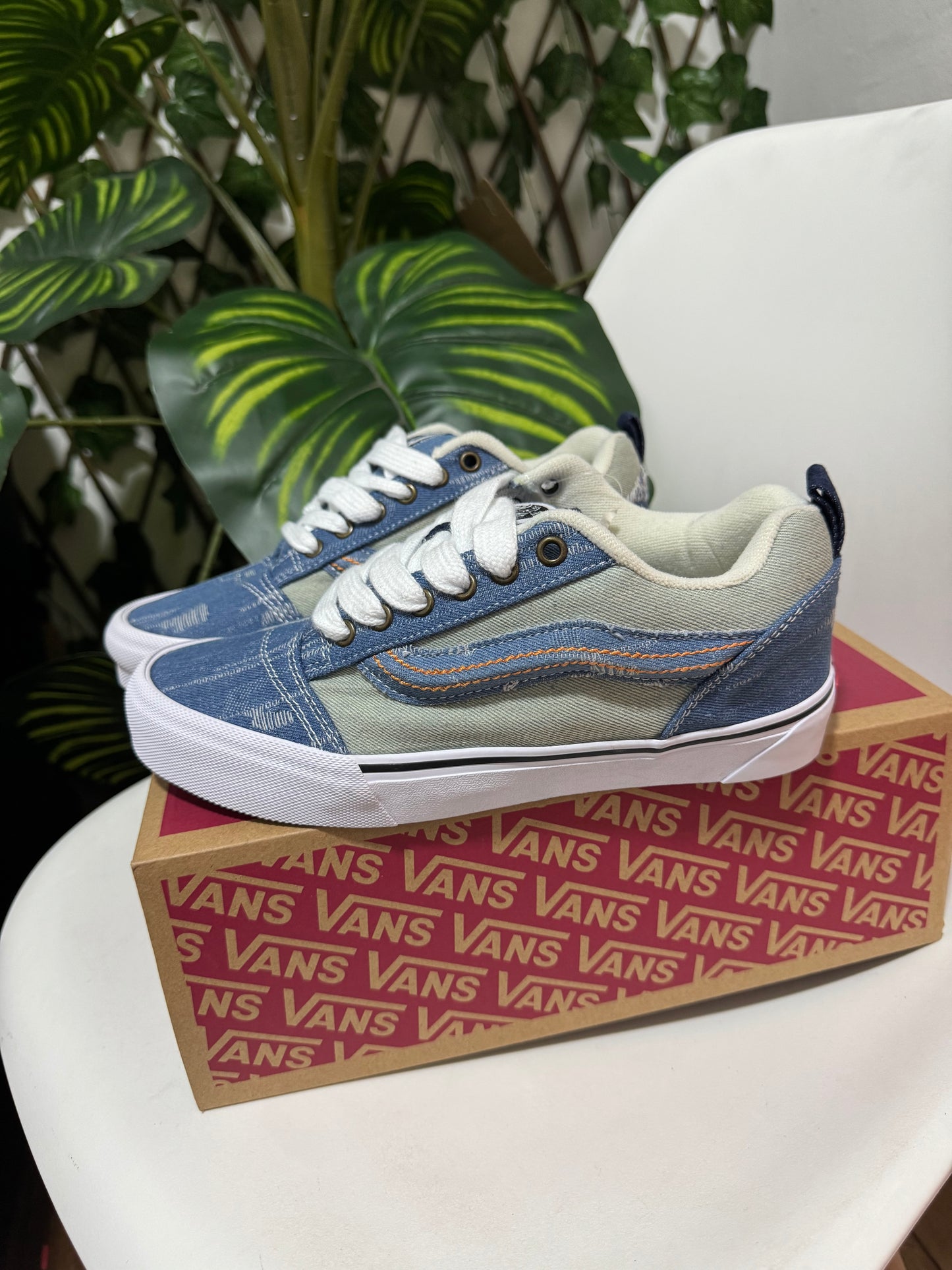 Vans Mountain Edition Blue Black Checkerboard