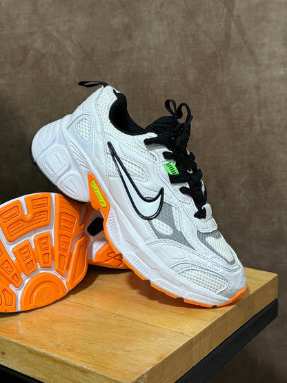 Nike V5K Run “White”