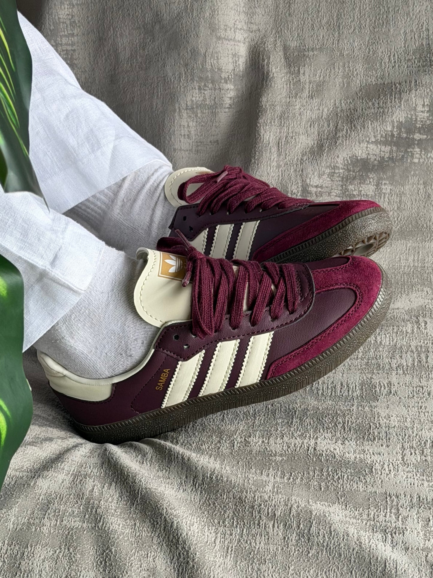 Adidas Samba “Granate”