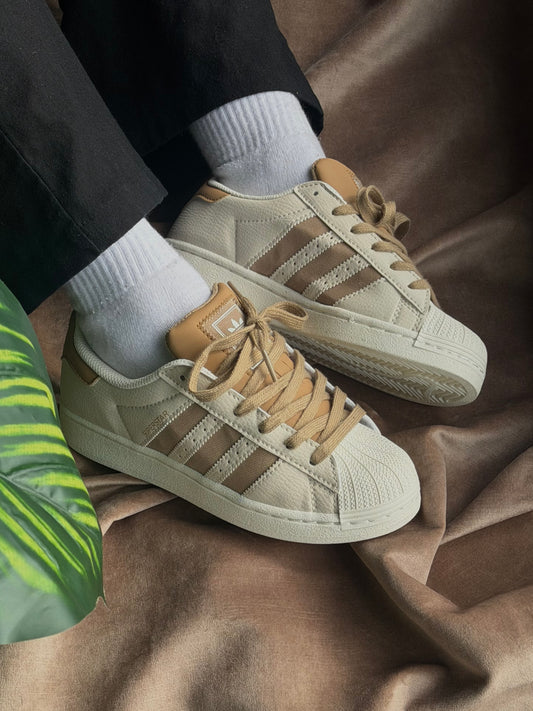Adidas Superstar