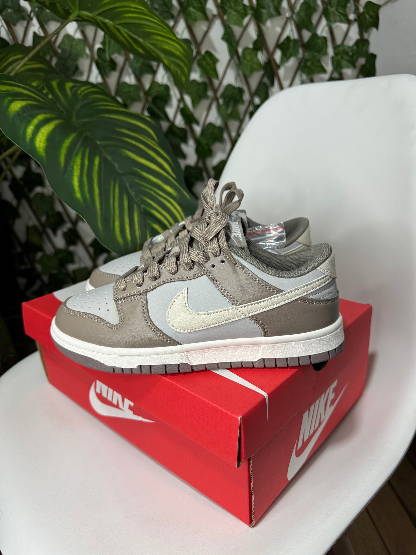 Nike SB Dunk Low “Bone Beige”