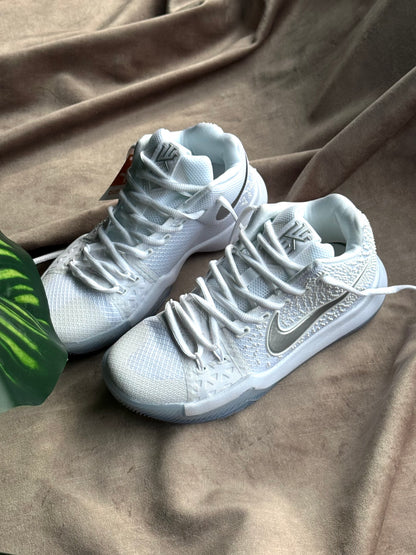 Nike Kyrie 3 “Total White”