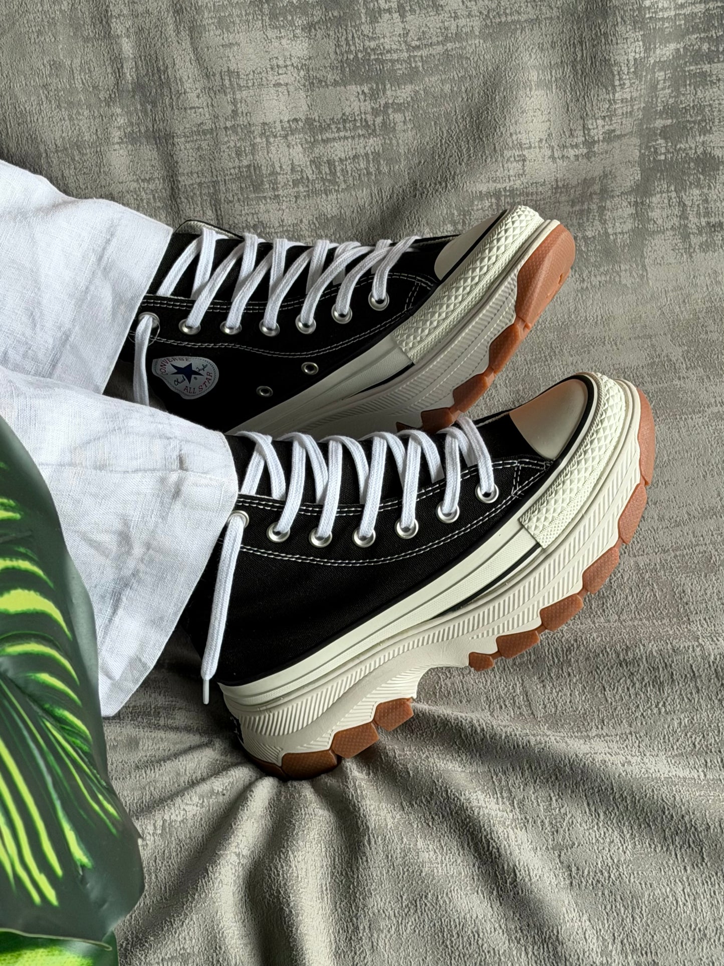 Converse Chuck Taylor “React”