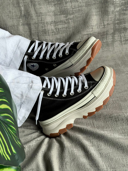 Converse Chuck Taylor “React”