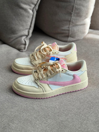 Air Jordan 1 Low x Travis Scott “Muslin and Shy Pink”