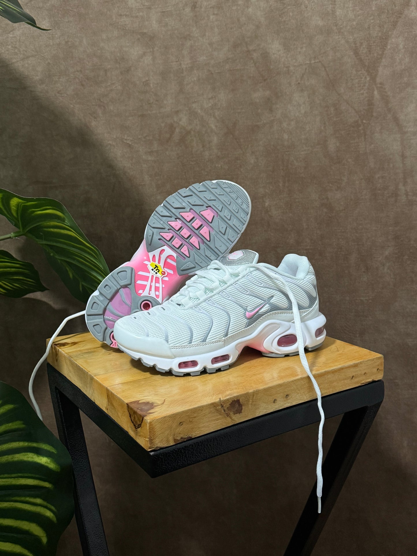 Nike Air Max Plus TN “Rosa”