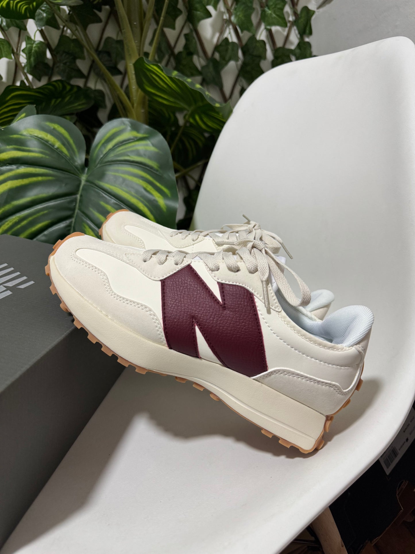 New Balance 327 “Beige/Vinotinto”