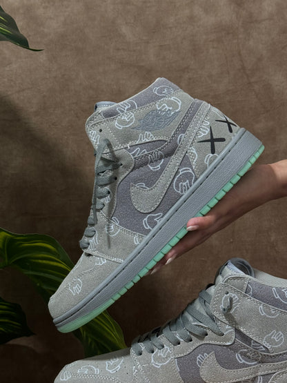 Air Jordan 1 Mid x Kaws