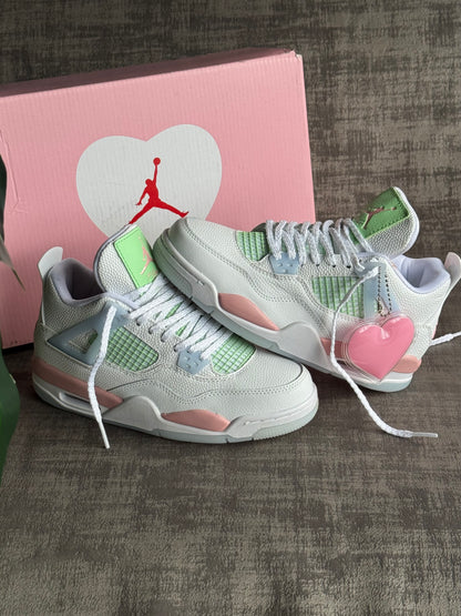 Air Jordan 4 “Valentine's Day”