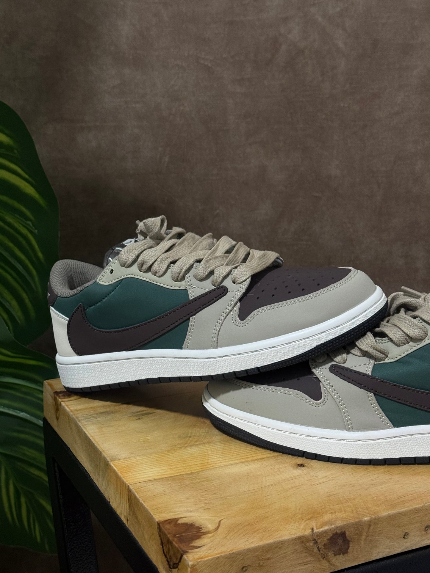 Air Jordan 1 Low x Travis Scott