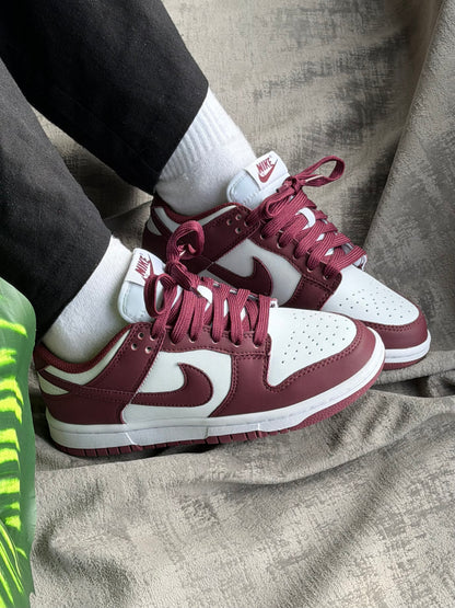 Nike SB Dunk Low “Redwood”