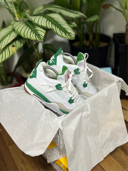 Air Jordan 4 x SB “Pine Green”