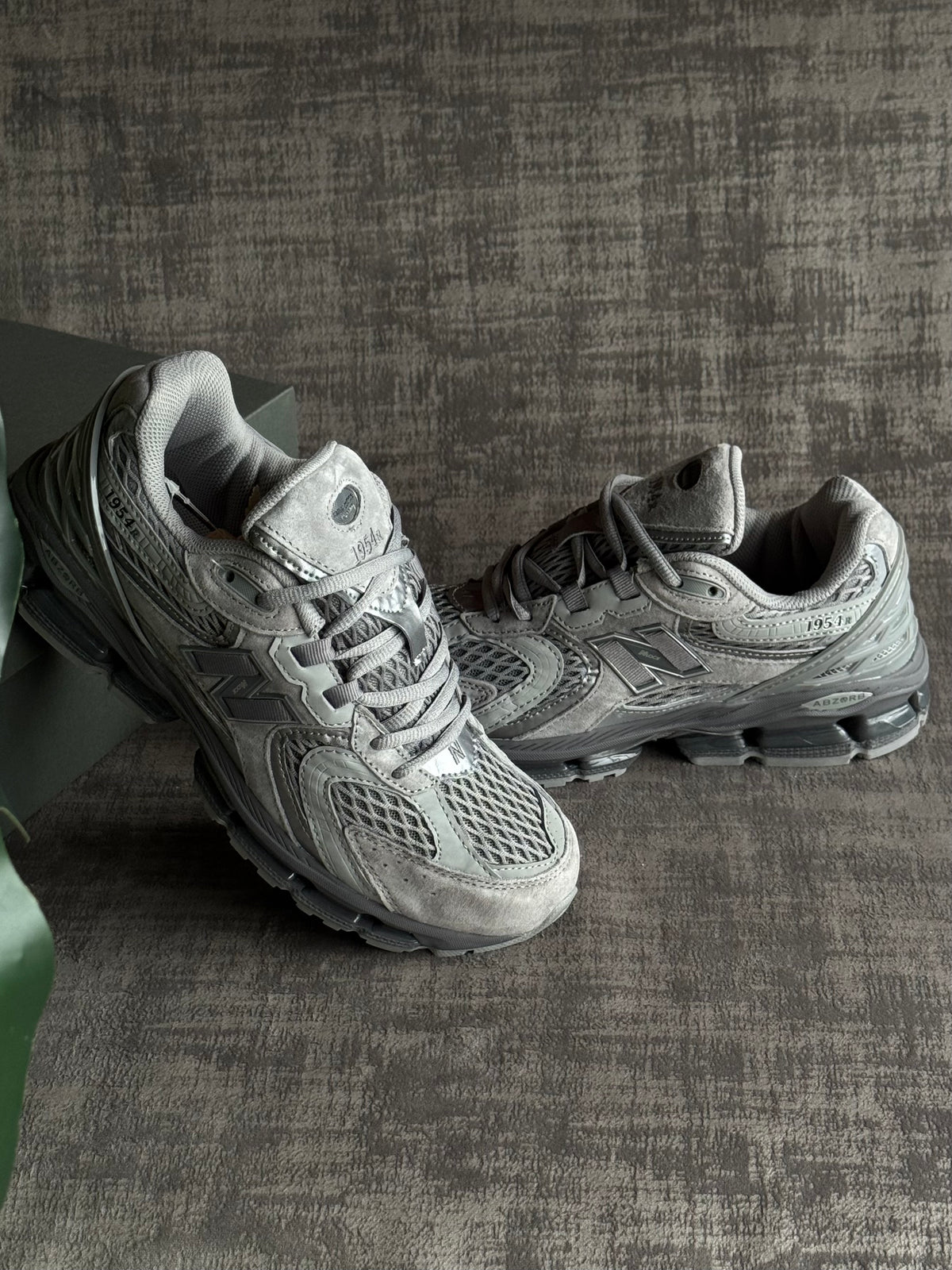 New Balance 1945R “Grey”
