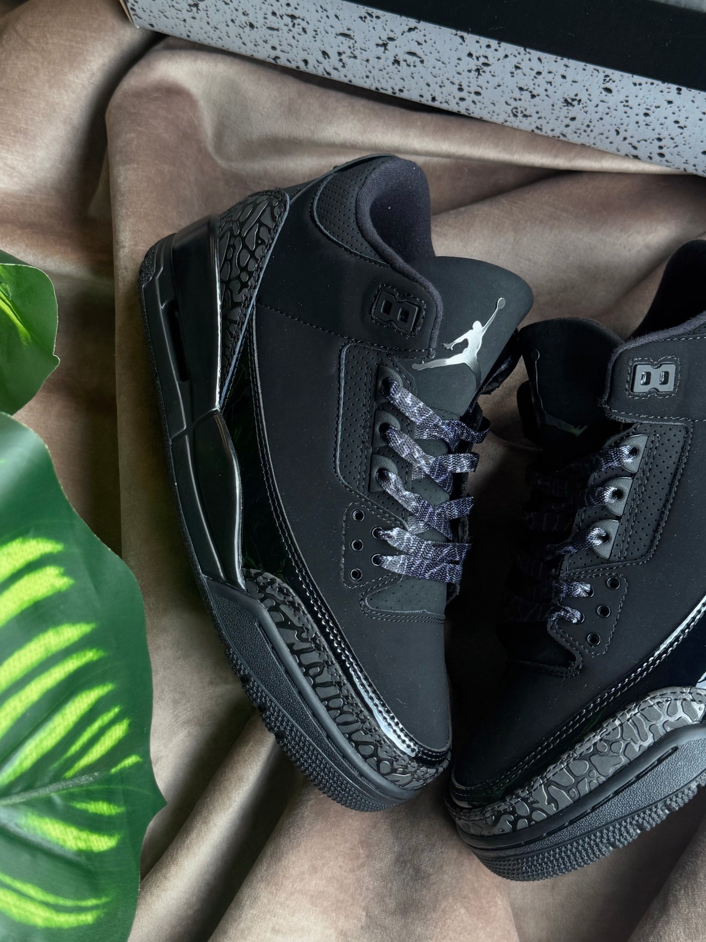 Air Jordan 3 “Black Cat” (G5)