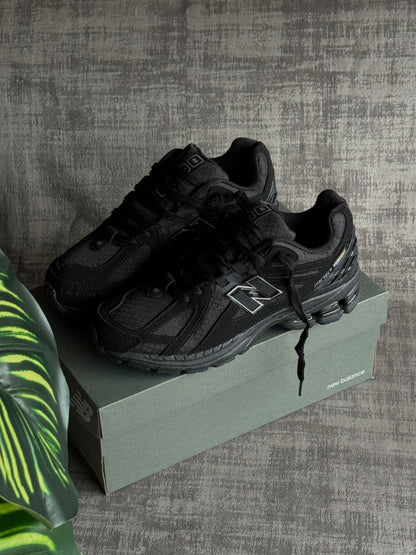 New Balance 1906 “Triple Black”