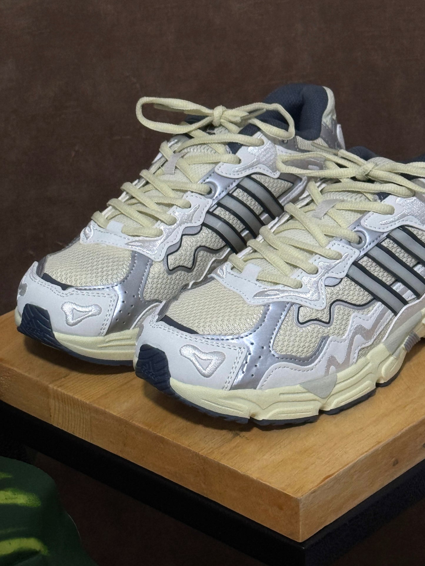 Adidas Response CL x Bad Bunny
