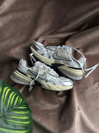 Nike V2k Run
