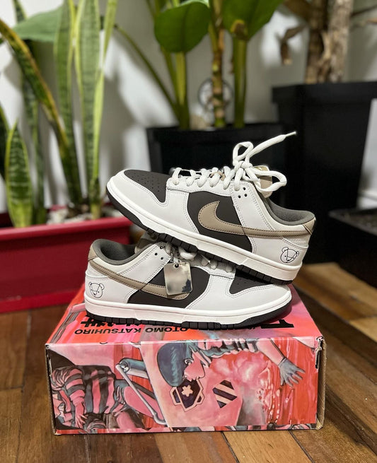 Nike SB Dunk Low x Otomo Katsuhiro