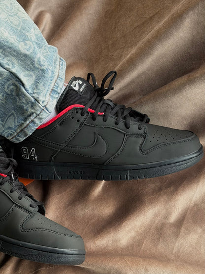 Nike SB Dunk Low x Supreme