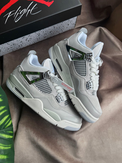 Air Jordan 4 “Frozen Moments”